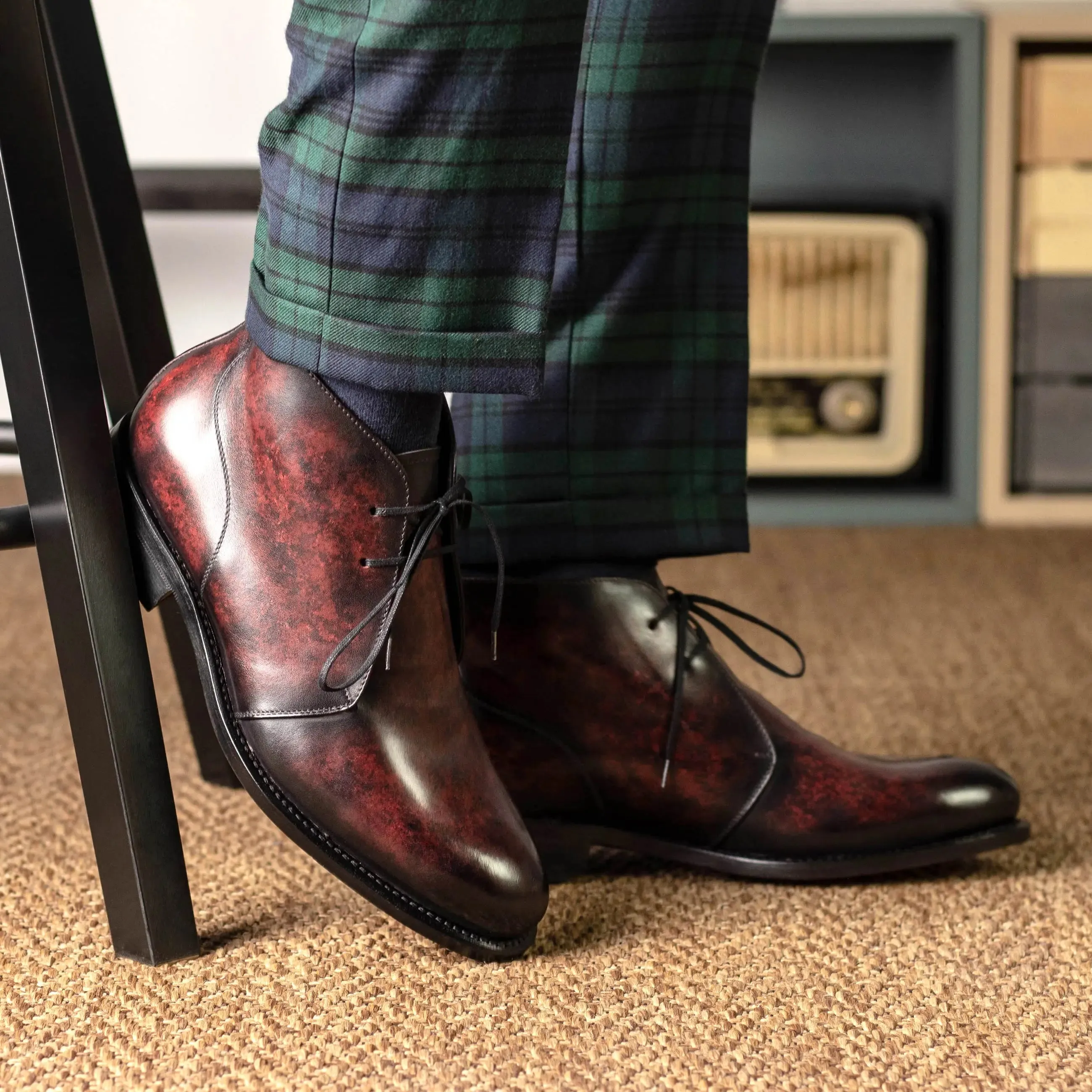 DapperFam Vivace in Burgundy Men's Hand-Painted Patina Chukka