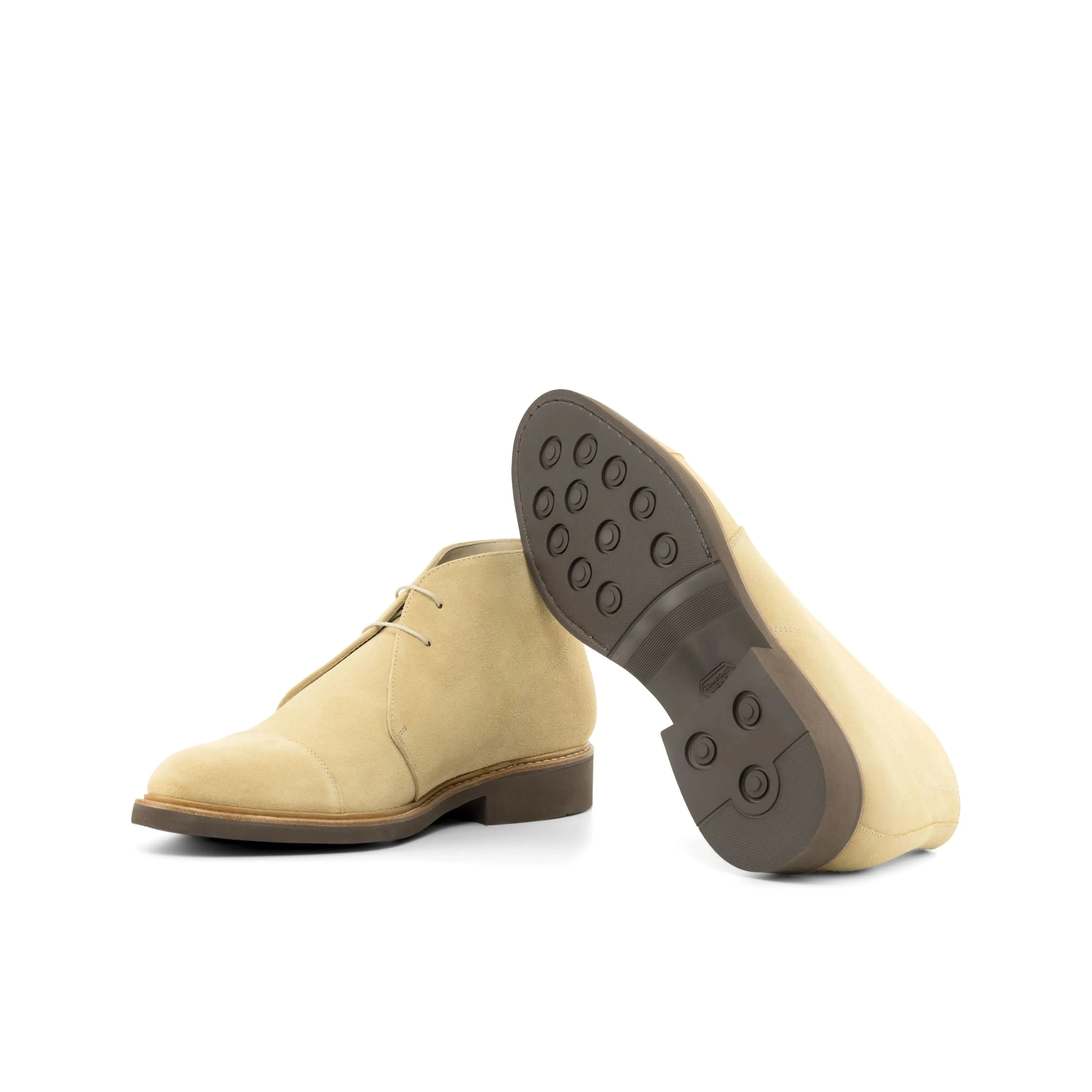 DapperFam Vivace in Sand Men's Lux Suede Chukka