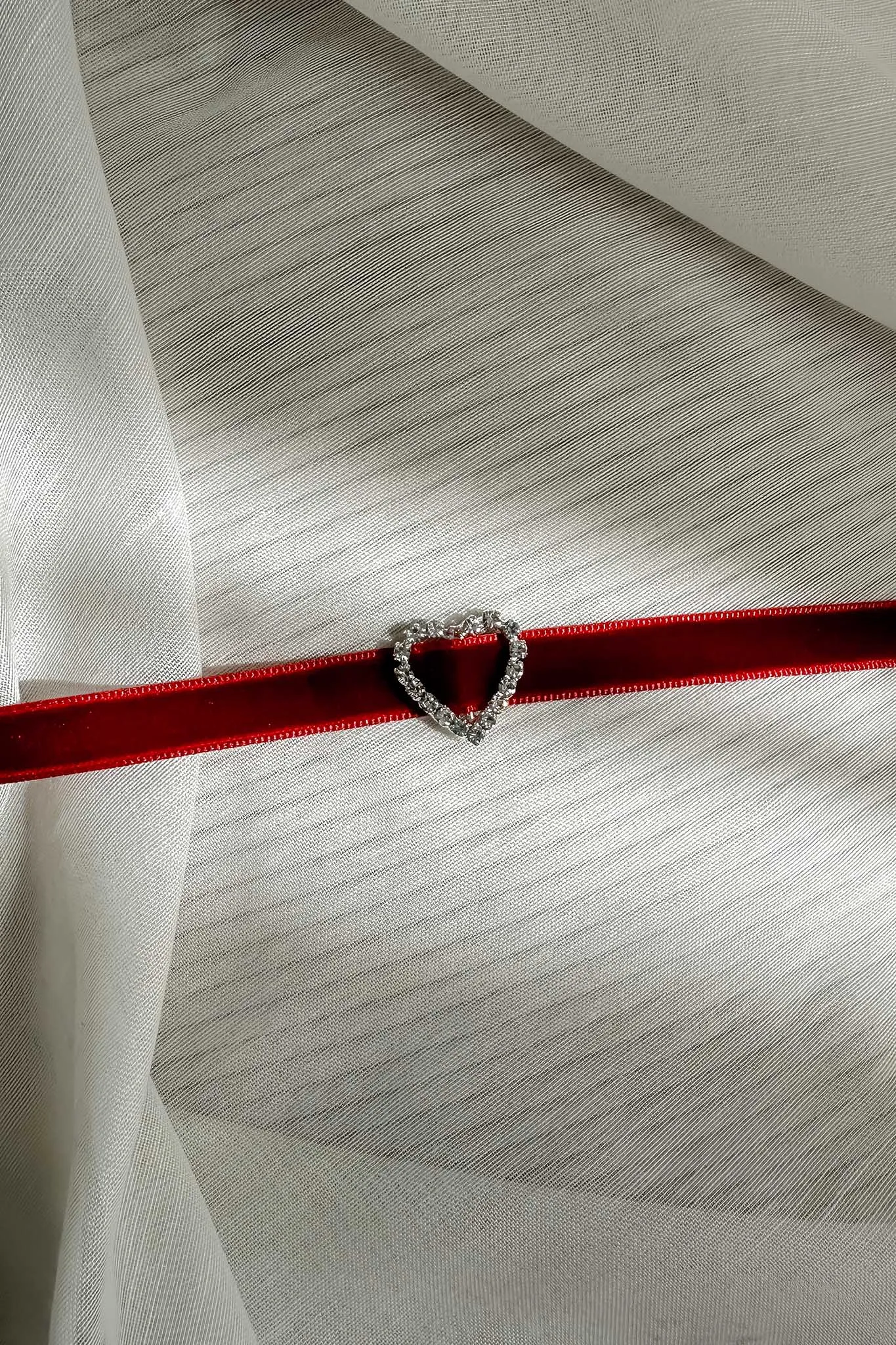 Lola Diamante Heart Velvet Choker Necklace Red