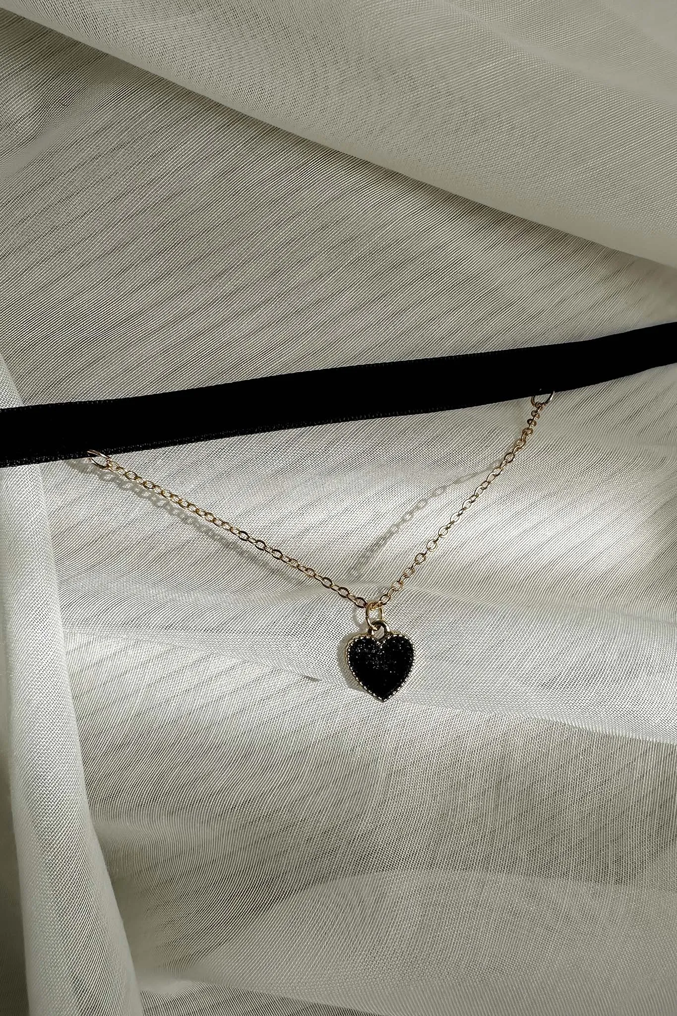 Rosie Velvet Heart Choker Necklace Black