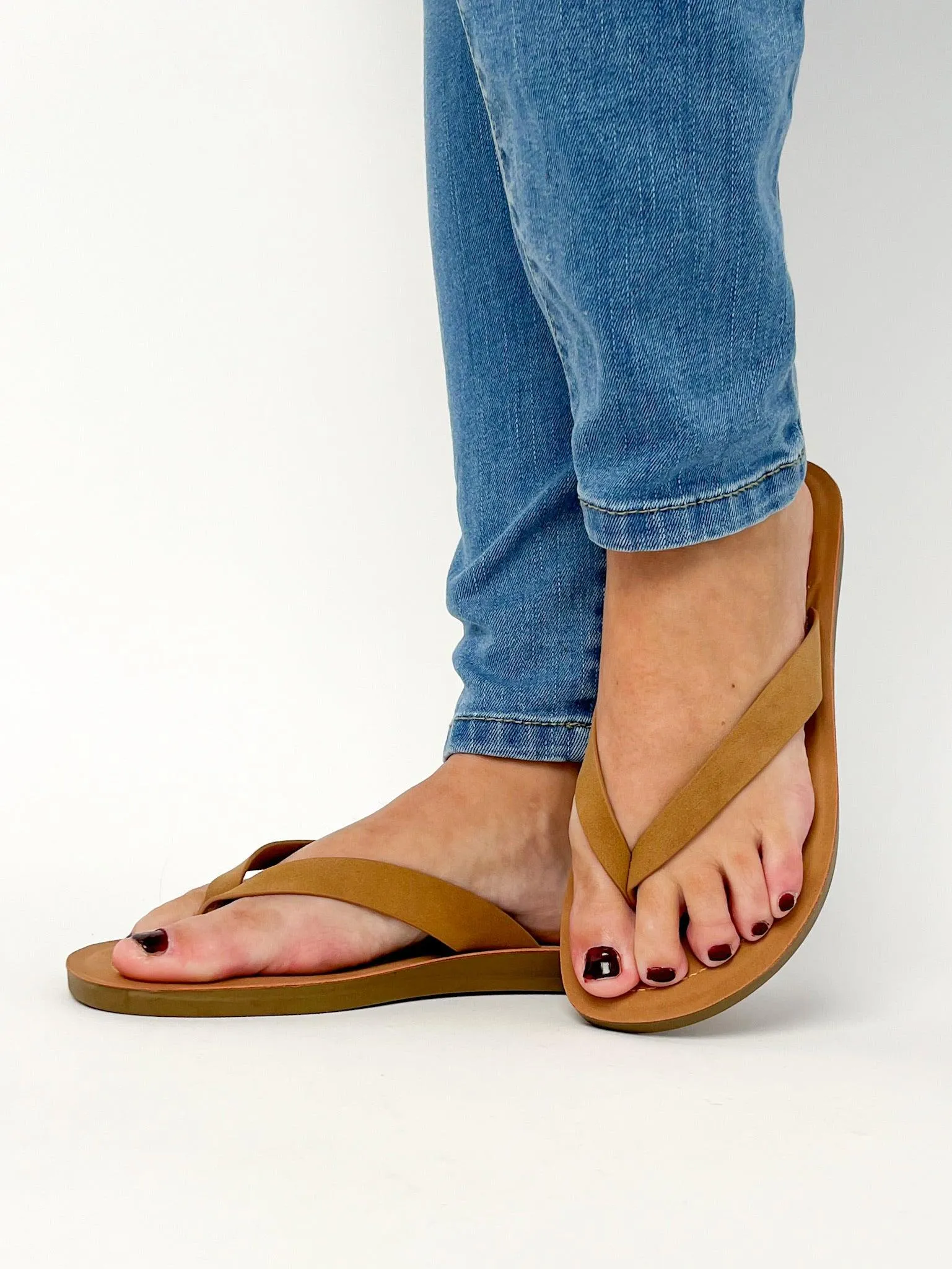 Tan Thong Sandals